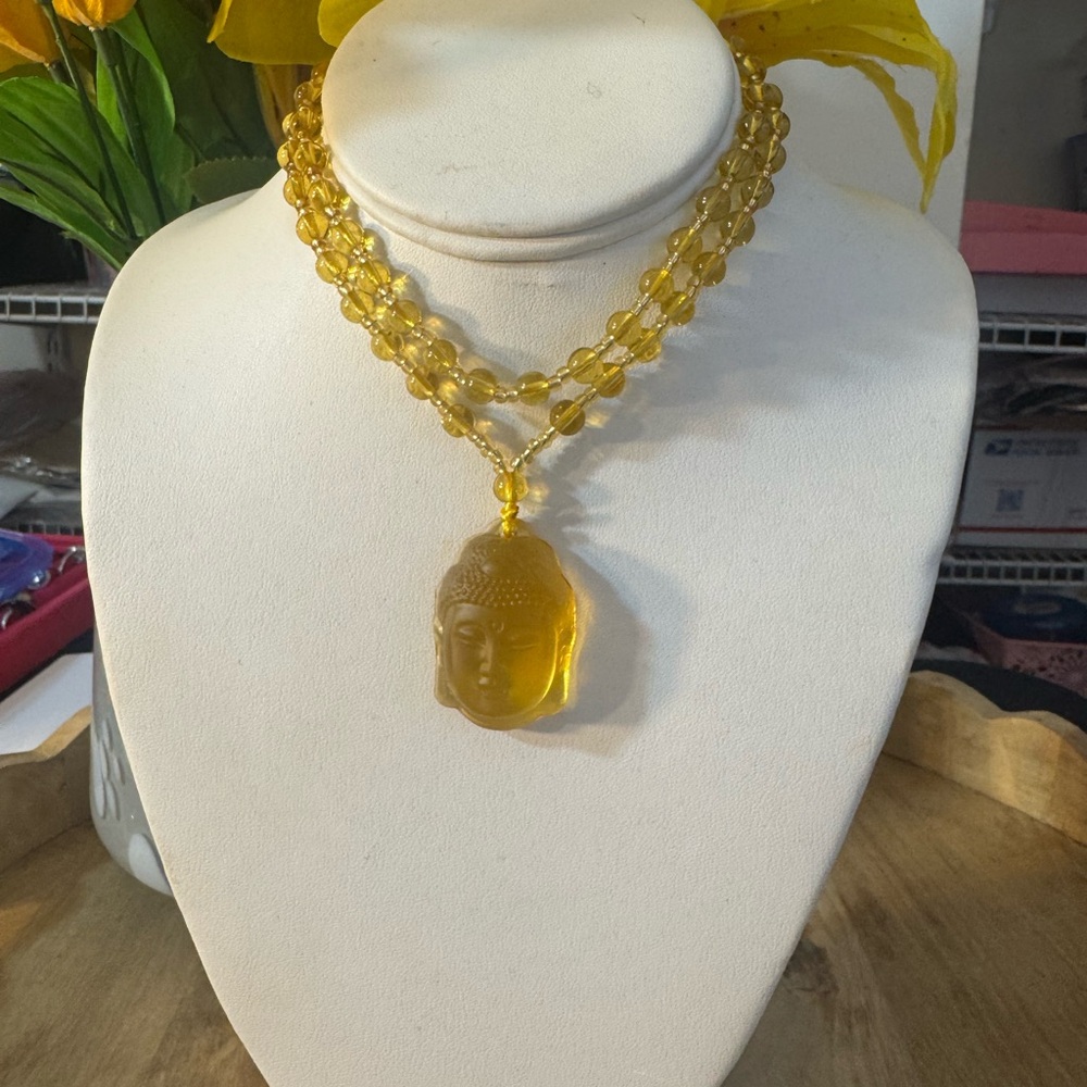 Elegant Gold Buddha Pendant Necklace - Picture 12 of 14